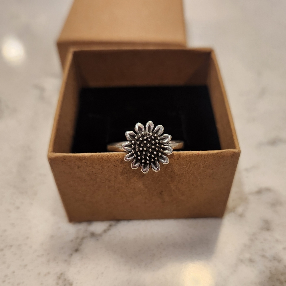 New Sterling Silver Sunflower Ring - image 1